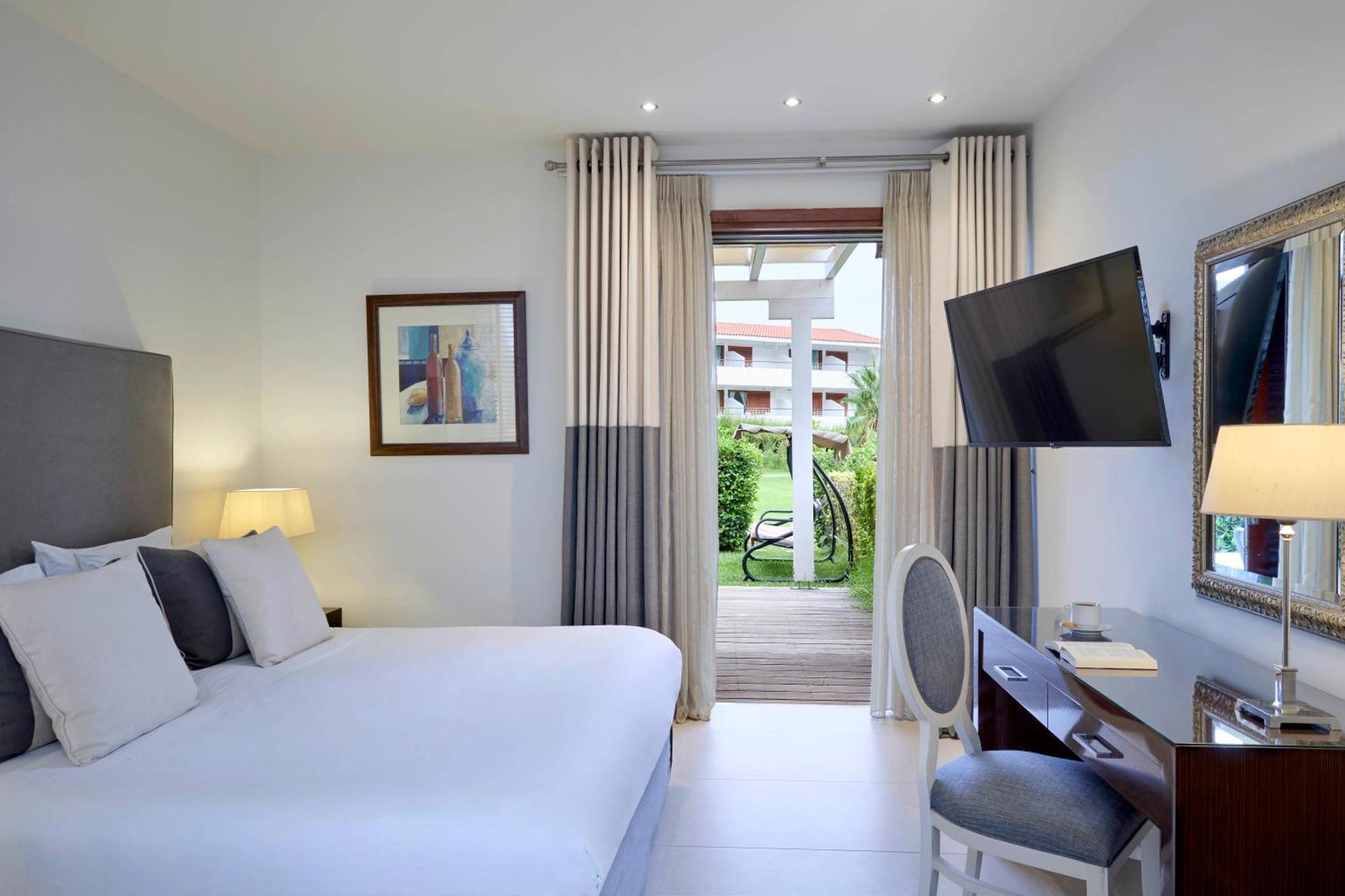 Princess Resort, Santikos Collection Agia Paraskevi  Bagian luar foto
